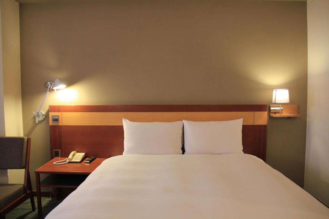 Guide Hotel Hsinchu Zhongyang Exterior foto